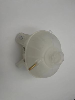 KX5 Sonata Auto Parts Motor Radiador Reservorio de refrigerante de desbordamiento Botella del tanque de expansión