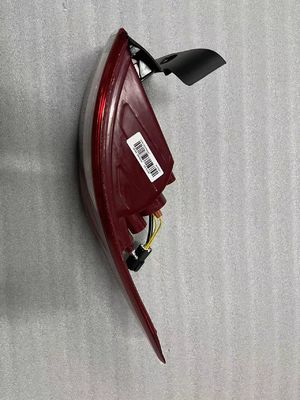 Sistema de iluminación automática de ojo único dorado para 2013-2016 SANTAEF Lámpara trasera 92401-B8100
