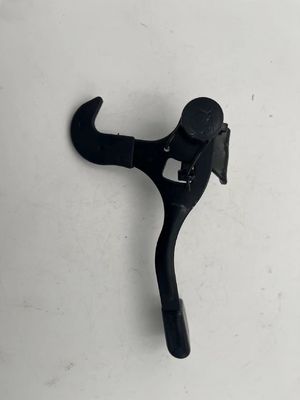 Tucson 2011-2015 OEM 811402S000 Golden Hood-Release Lever Manilla con diseño redondo